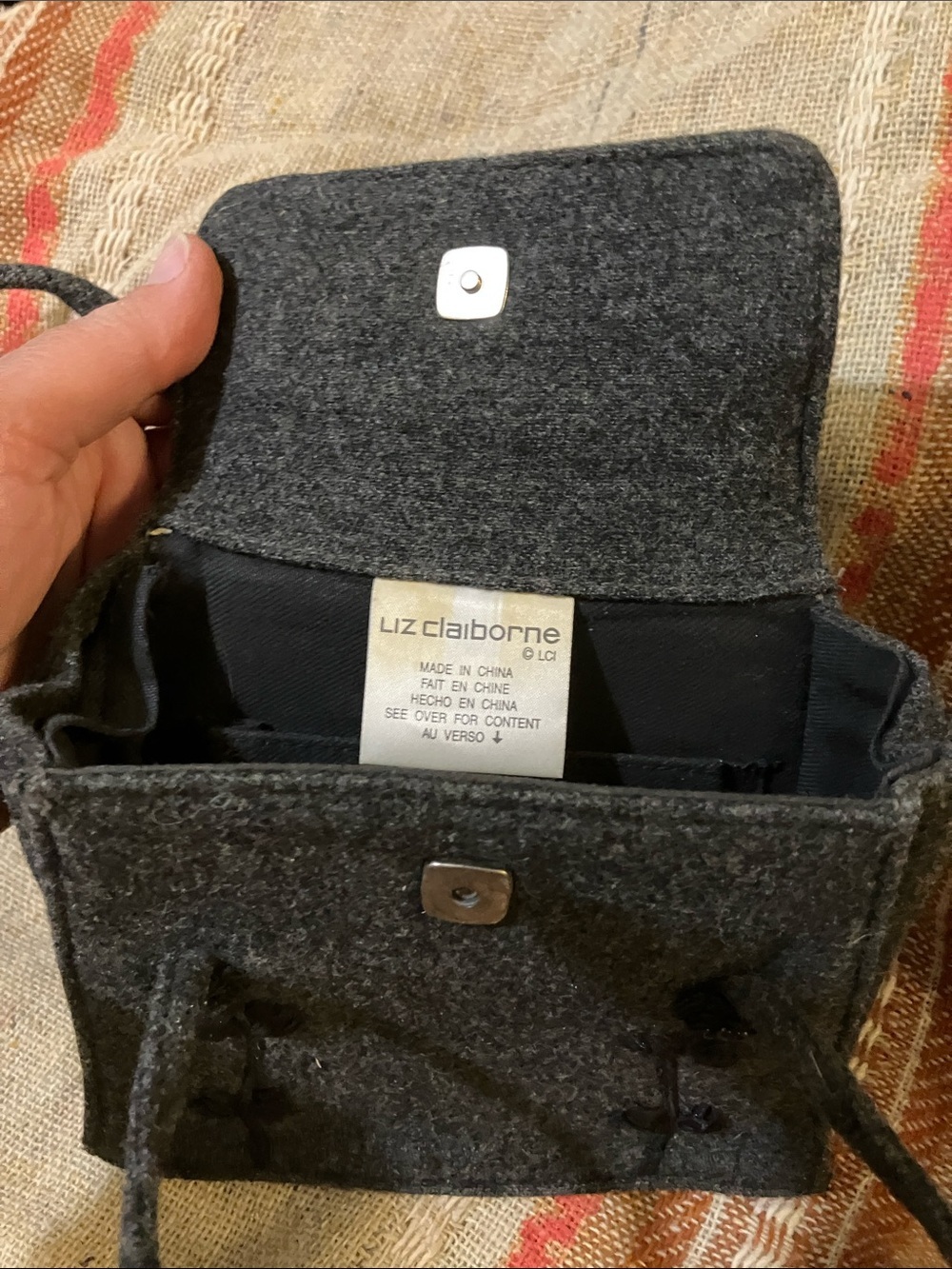Liz Claiborne wool mini bag with floral embroidery retro - Picture 7 of 10